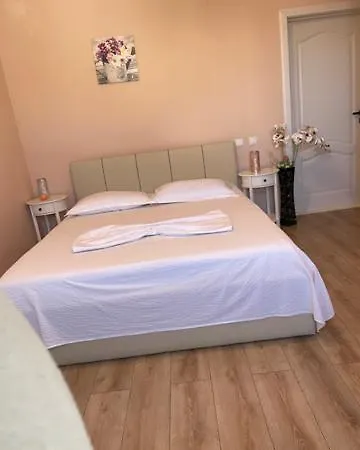 La Famiglia Homestay szállás